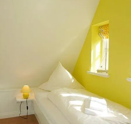 Hues-Utlucht-2-303011 Tatil Evi *